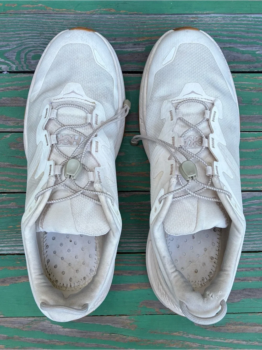 HOKA Womens Transport Running Walking Shoes Sneakers Eggnog Sz 10 B Vibram